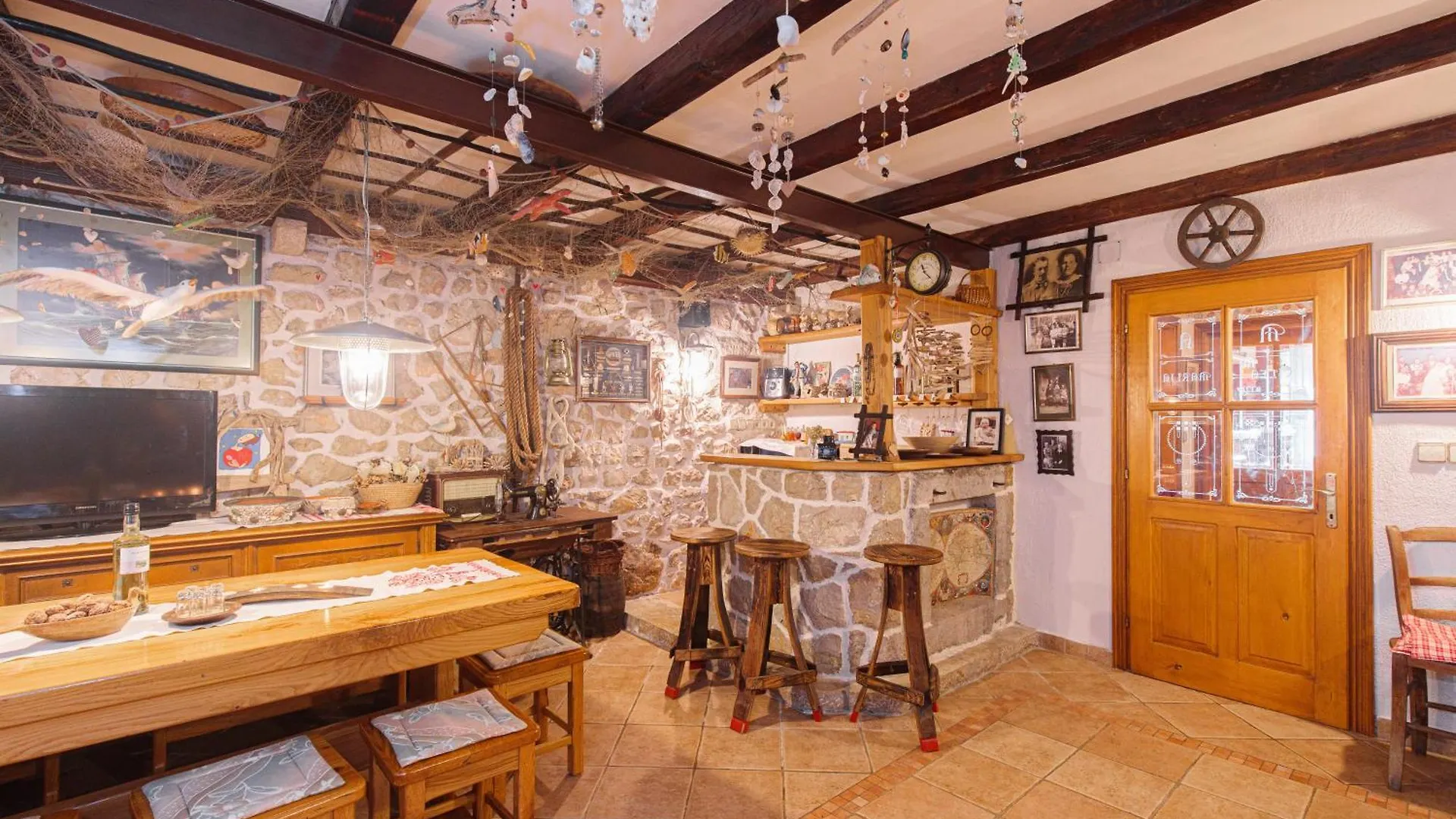 Apartment Villa Marija, Pinezici Krk Town 0*,  Croatia